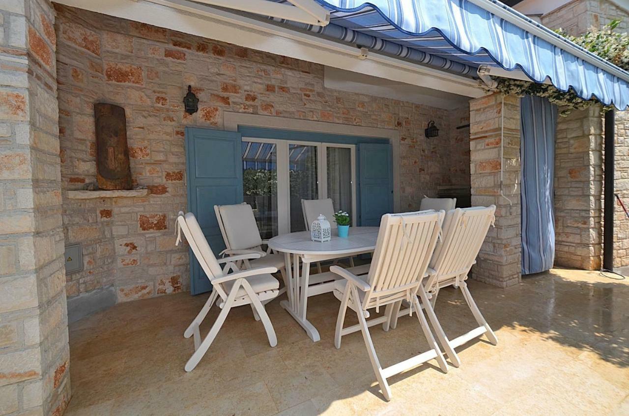Holiday Home Sverko Novigrad  Ngoại thất bức ảnh