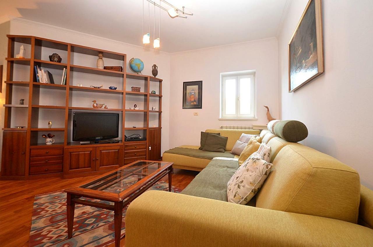 Holiday Home Sverko Novigrad  Ngoại thất bức ảnh