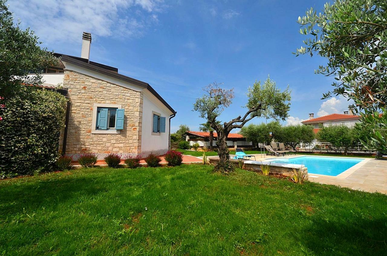 Holiday Home Sverko Novigrad  Ngoại thất bức ảnh
