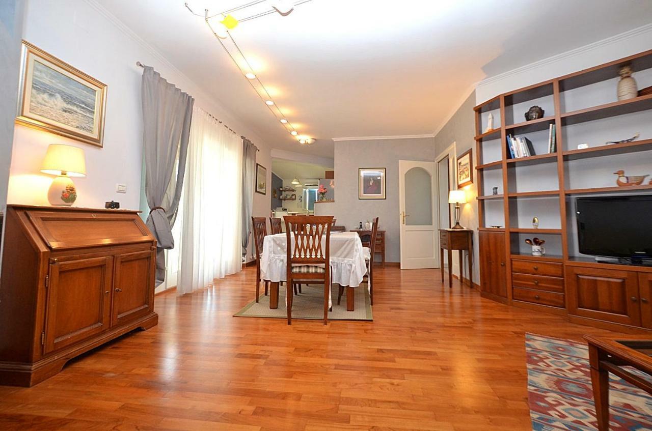 Holiday Home Sverko Novigrad  Ngoại thất bức ảnh