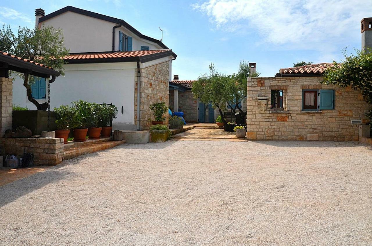 Holiday Home Sverko Novigrad  Ngoại thất bức ảnh