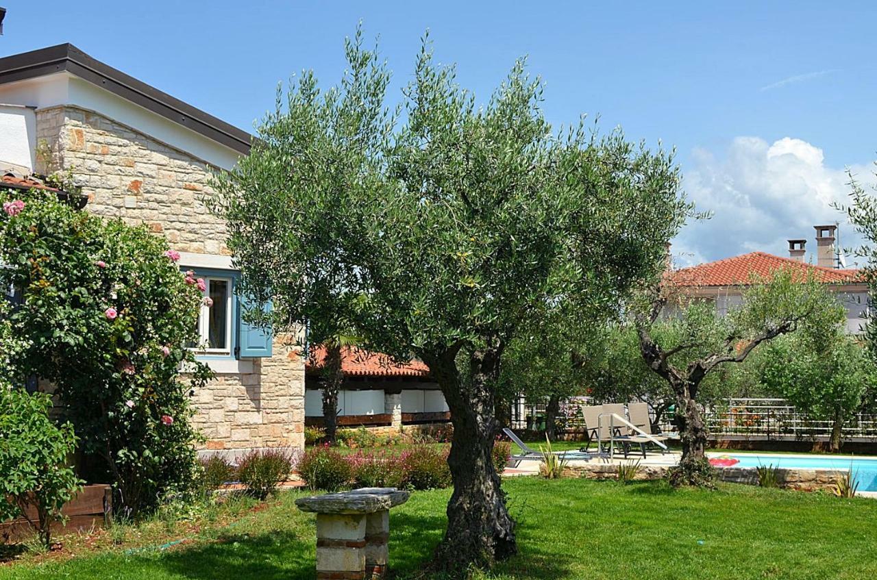 Holiday Home Sverko Novigrad  Ngoại thất bức ảnh